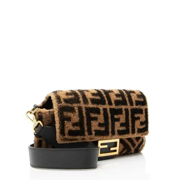 Fendi Shearling FF Baguette Shoulder Bag - Picture 2 of 16